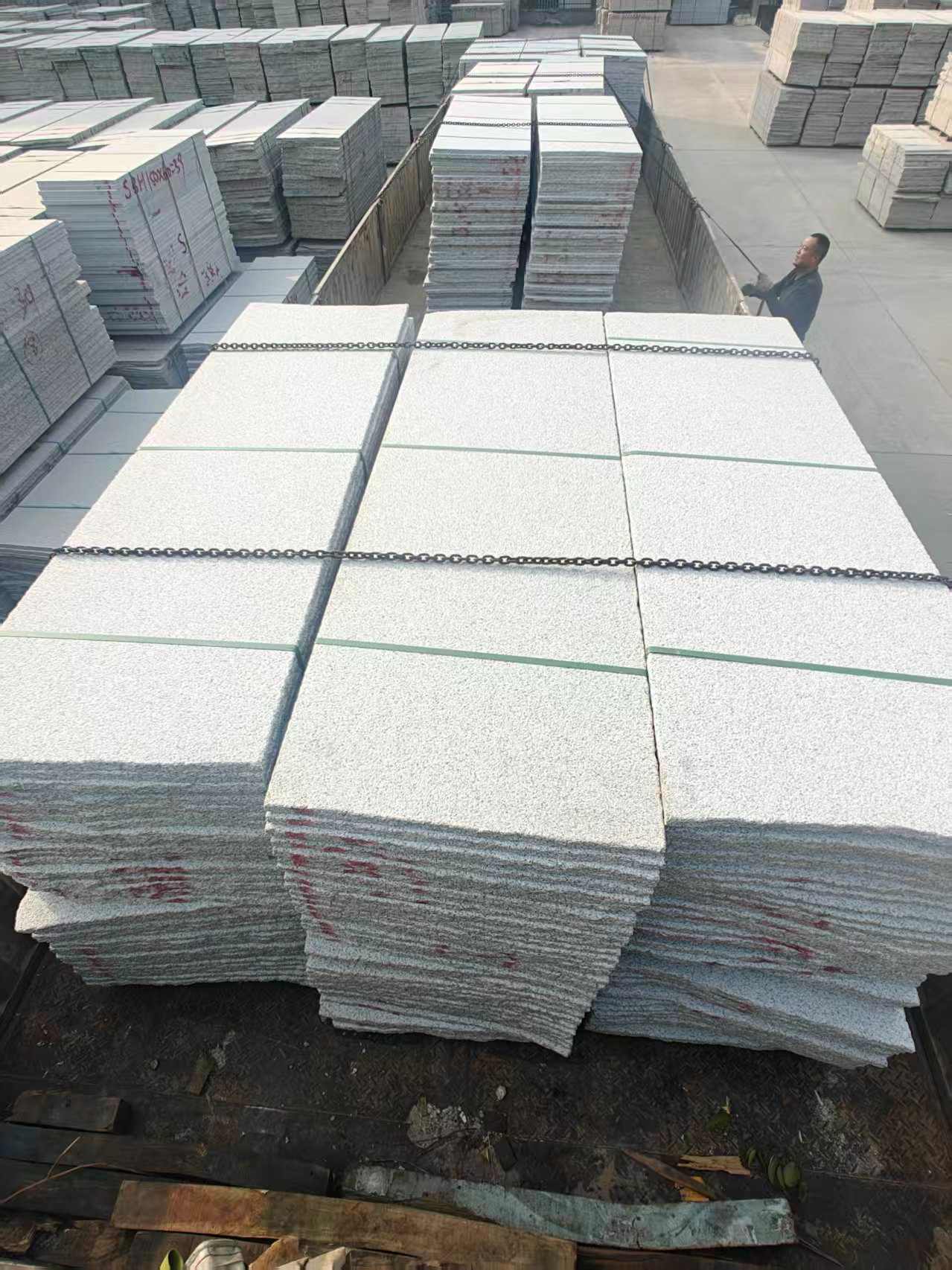 商洛芝麻白毛板，石材毛板